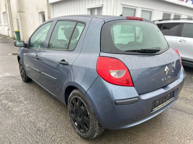 Renault Clio Authentique Bleu de 2008