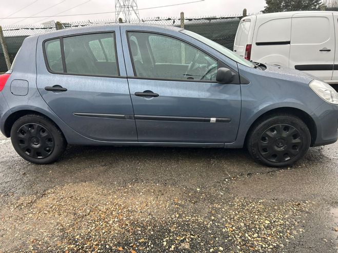 Renault Clio Authentique Bleu de 2008