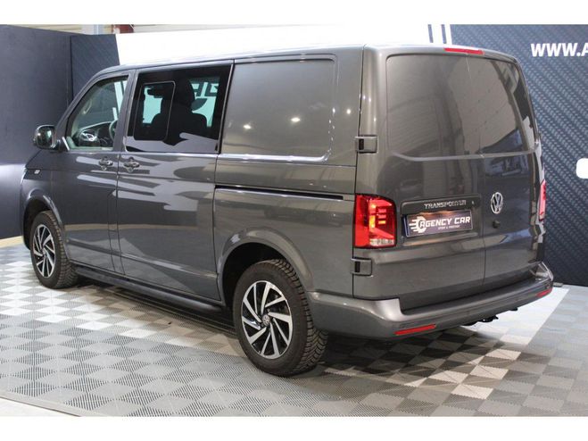 Volkswagen Transporter 2.0 TDI - 150 - DSG T6 FOURGON VITRE Bus GRIS FONCE de 2024
