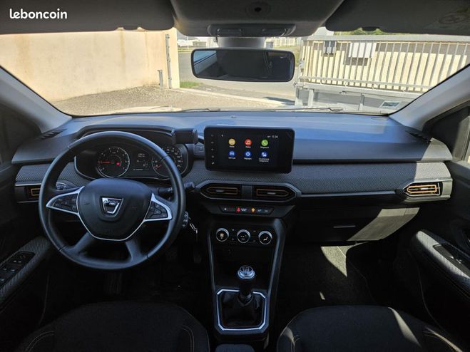 Dacia Sandero garanti 36 mois tce 90 cv stepway confor Gris de 2022