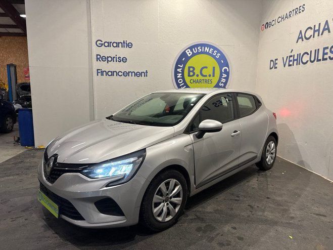 Renault Clio V STE 1.5 BLUE DCI 85CH AIR NAV Gris C de 2021