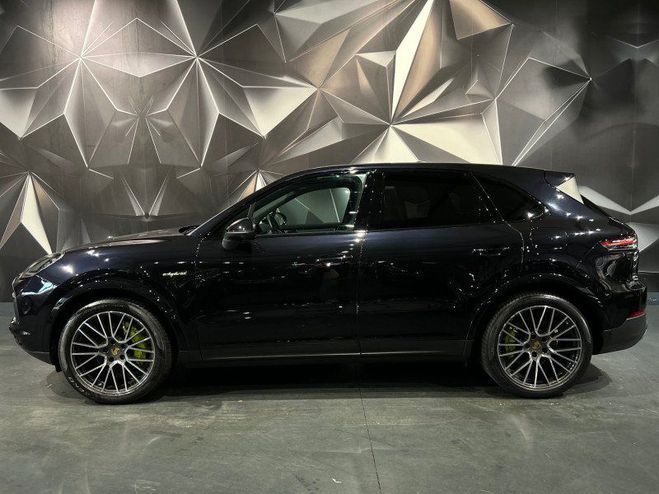 Porsche Cayenne (9YA) 3.0 462CH E-HYBRID Noir de 2018