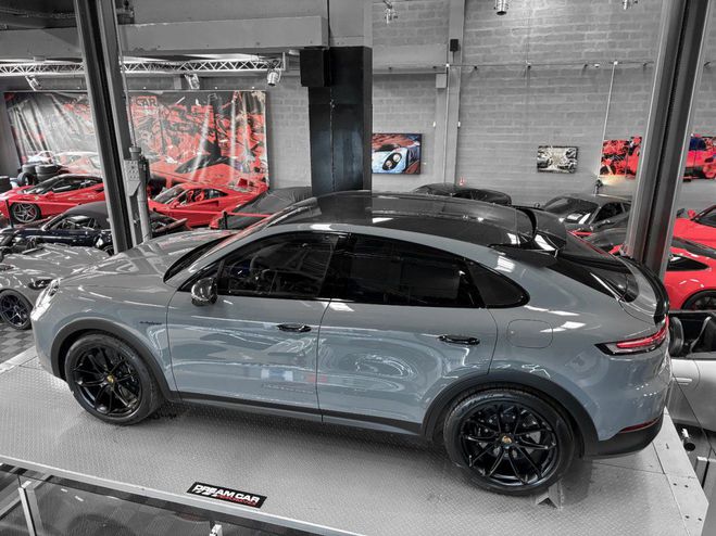 Porsche Cayenne TURBO E-HYBRID PACK GT gris arctique de 2024