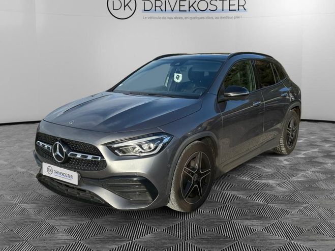 Cliquer pour voir la photo suivante Mercedes Classe GLA CLASSE 200d - BV 8G-DCT - BM H247 AMG Li BLEU FONCE de 2021