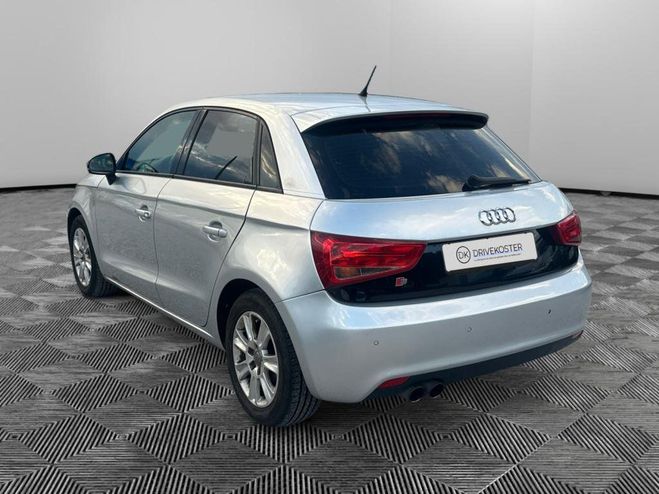 Audi A1 Sportback 1.4 TFSI - 122 - BV S-Tronic - GRIS CLAIR de 2013