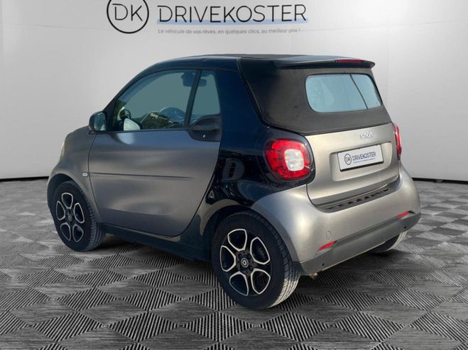 Smart Fortwo 0.9i - 90 cv - BV Twinamic - Prime GRIS FONCE de 2016
