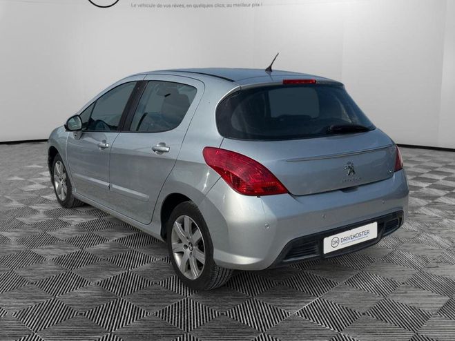 Peugeot 308 1.6 HDi FAP - 92 BERLINE Active PHASE 2 GRIS CLAIR de 2011