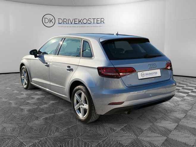 Audi A3 Sportback 1.6 30 TDI - 116 - BV S-Tronic GRIS CLAIR de 2018