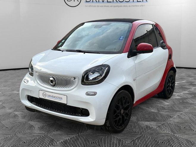 Smart Fortwo Coupe 1.0i - 71 S&S - BV Twinamic II Pas Blanc mtallis de 2017