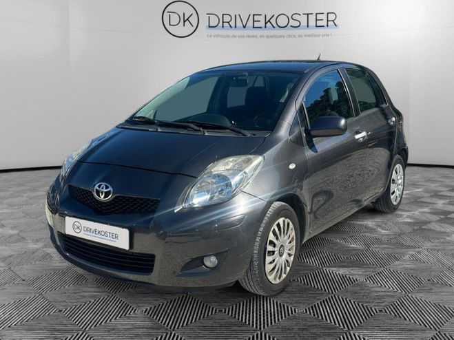 Toyota Yaris 1.3 - 100 VVT-i - Stop & Start II PHASE  GRIS de 2010