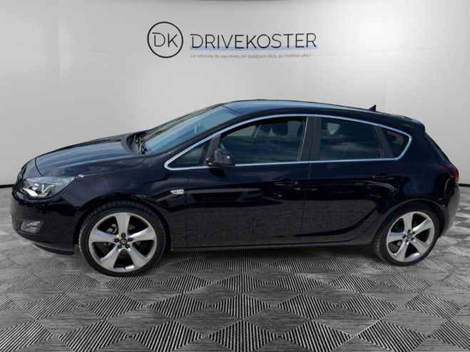 Opel Astra 1.4i Turbo - 140 cv - J Sport NOIR de 2011