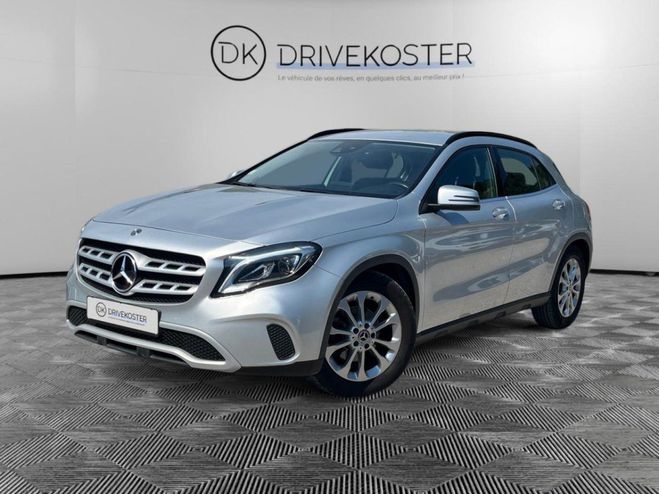 Mercedes Classe GLA 200 d - BV 7G-DCT - Business Edition GRIS CLAIR de 2018