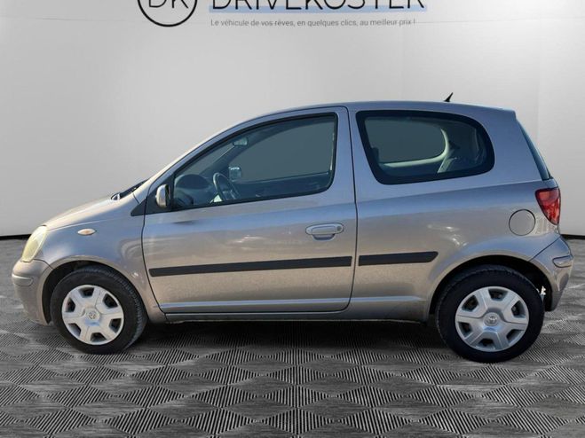 Toyota Yaris 65 CH Boite Auto GRIS de 2003