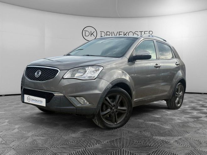 Cliquer pour voir la photo suivante Ssangyong Korando e-XDI 200 4WD 2011 Pack Sport Gris foncé de 2011