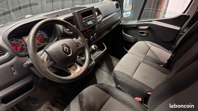 Renault Master vu fourgon 2.3 bluedci 135 28 l2h2 confo Blanc de 2021