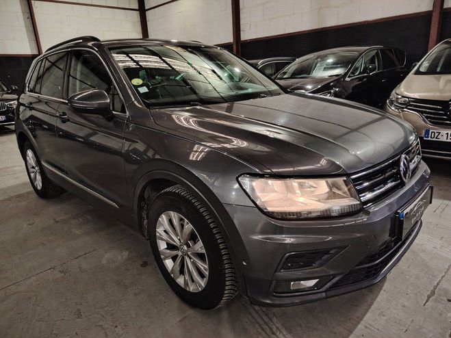 Volkswagen Tiguan 2.0 TDI 150ch CONNECT DSG7 GRIS C de 2019