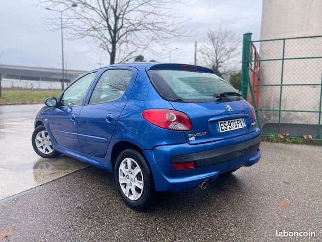 Peugeot 206 206  1.4 75ch Active 5P Bleu de 2012