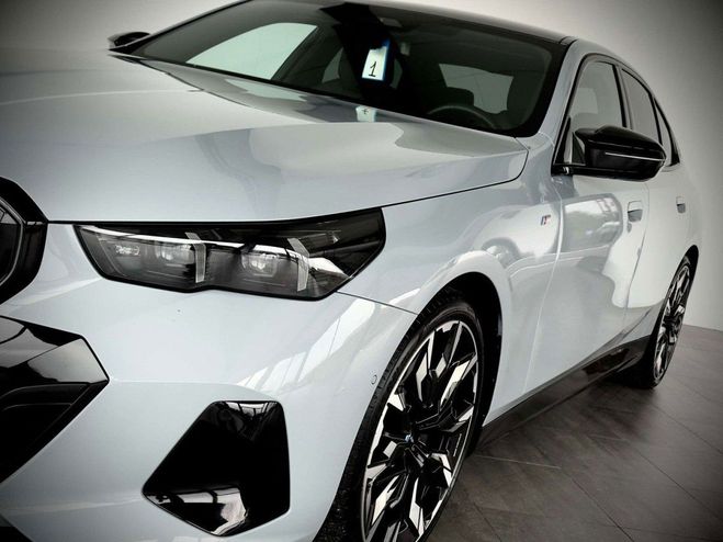 BMW Serie 5 520 dA PACKM-1ERPRO-T.PANO-LASER-CUIR-H  Gris de 2024