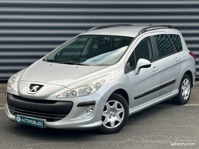 Cliquer pour voir la photo suivante Peugeot 308 SW 1.6HDI FAP 110CH 177000Km PACK CONFOR Gris de 2009