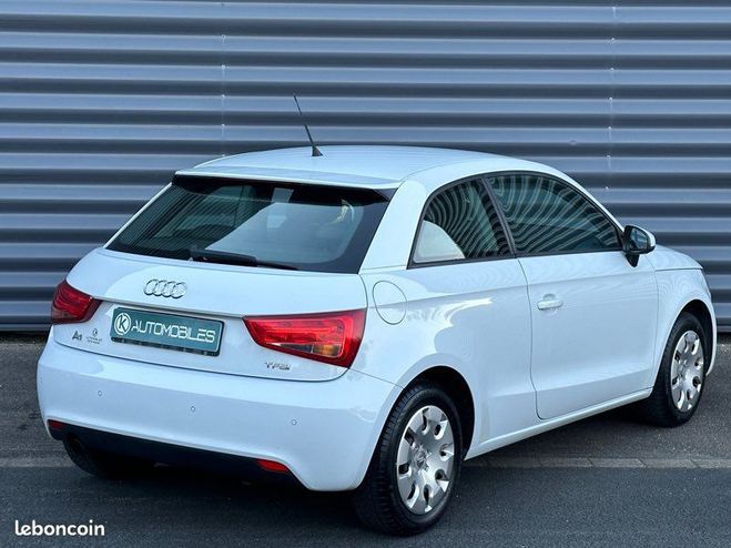 Audi A1 1.2 TFSI 86CH PACK ATTRACTION 137000Km B Blanc de 2012