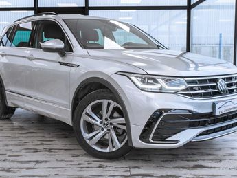  Voir détails -Volkswagen Tiguan 2.0 16V TDI BlueMotion 150 DSG 7 R-Line  à Ttes (76)