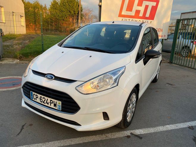 Ford B Max 1.4 90ch ambiente Blanc de 2013