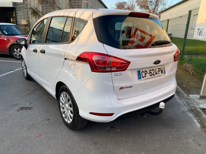 Ford B Max 1.4 90ch ambiente Blanc de 2013