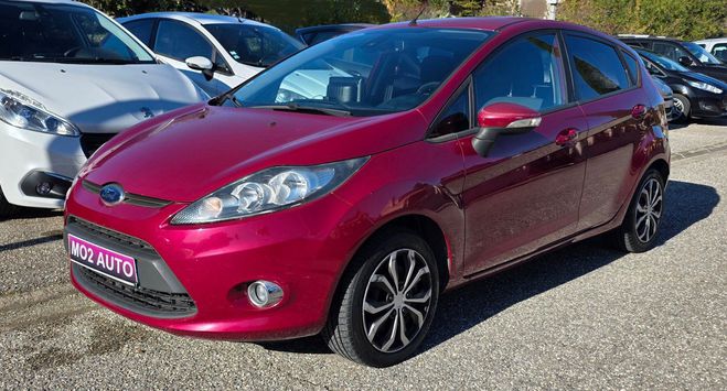 Ford Fiesta 142.000kms 1.25i 82CH TREND 2012 GPS CAM violet de 2012