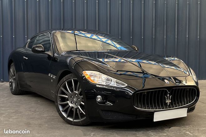 Maserati Gran Turismo S 4.7l 440ch Boite ZF Garantie 1 An Suiv Noir de 2011