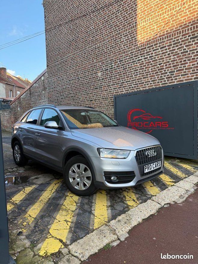 Cliquer pour voir la photo suivante Audi Q3 1,4tfsi s-tronic Gris de 2015