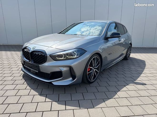 BMW Serie 1 M135i xDrive 306 ch BVA8 Black Shadow GP Gris de 2022