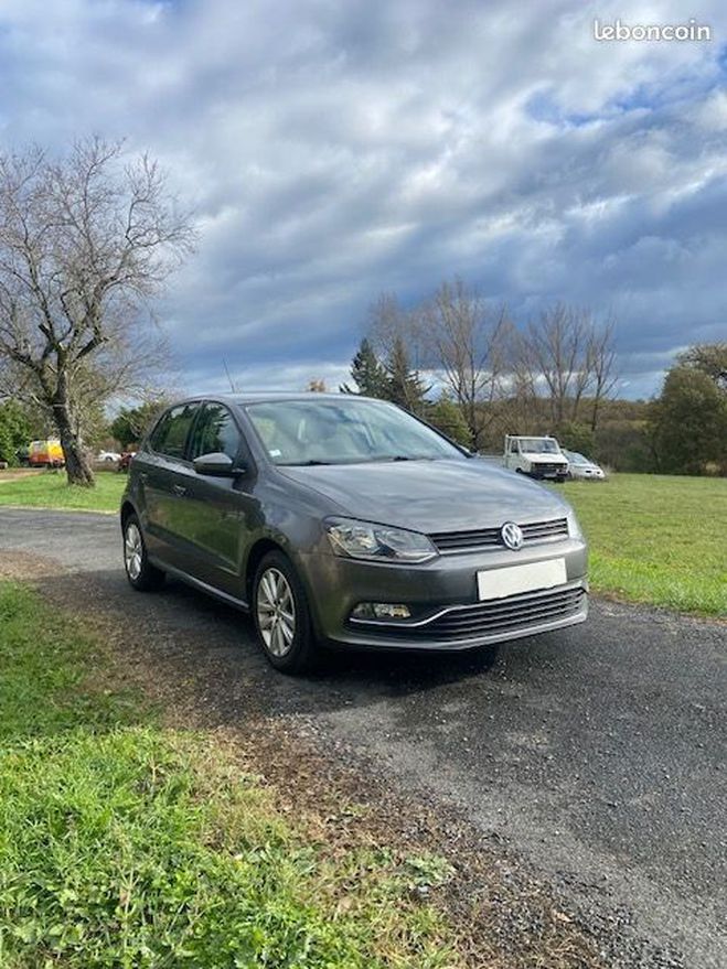 Volkswagen Polo 1.4 TDI 75 ch BlueMotion Technology Conf Gris de 2017