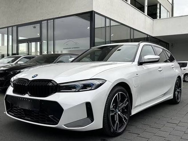 BMW Serie 3 330 e xDrive Touring M Sport | Siges M Blanc Minral Mtallis de 2023