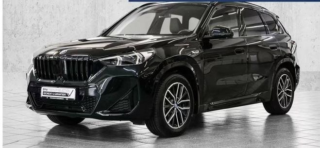 Cliquer pour voir la photo suivante BMW X1 xDrive25e M-Sport Pano H/K Nav HuD LED 1 SAPHIR NOIR de 2023