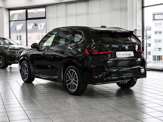 BMW X1 xDrive25e M-Sport Pano H/K Nav HuD LED 1 SAPHIR NOIR de 2023