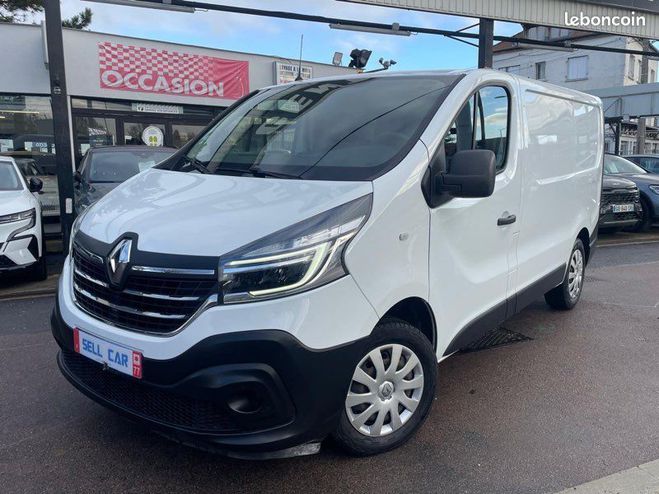 Renault Trafic 2.0 dci 120ch Grand Confort Blanc de 2021