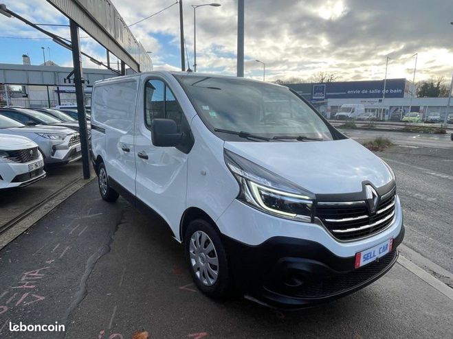 Renault Trafic 2.0 dci 120ch Grand Confort Blanc de 2021
