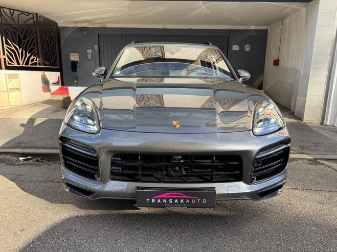 Porsche Cayenne COUPE 4x4 E-Hybrid 3.0l V6 462 CV Tiptro Gris de 2021