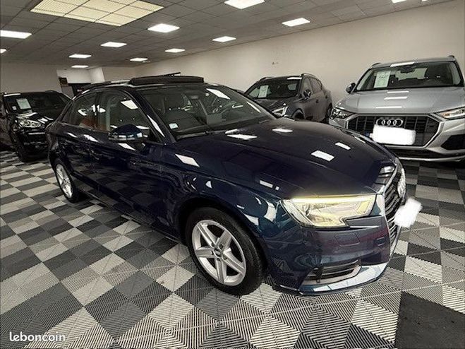 Audi A3 Berline 35 TFSI sport Bleu de 2017