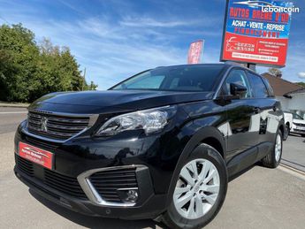  Voir détails -Peugeot 5008 239/mois 7PLACES HDI 130ch PERLA NERA Vi à Spicheren (57)