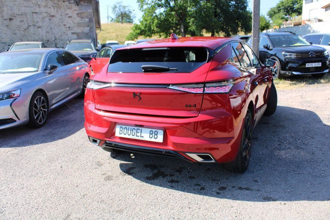 Citroen DS 4 DS4 CROSSBACK III PERFORMANCE LINE 1L5 Rouge Elixir de 2024