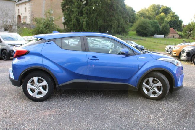 Toyota C HR DYNAMIC 122 CV HYBRIDE CRAN TACTILE CAM Bleu Nebula de 2018