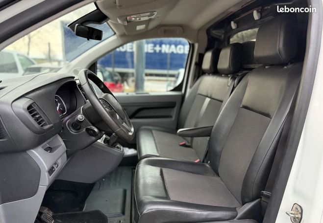 Citroen Jumpy vu fourgon 1.6 bluehdi club 115 ch m l2  Blanc de 2019