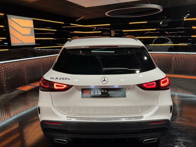 Mercedes Classe GLA 250E AMG LINE 8G-DCT BLANC POLAIRE de 2021