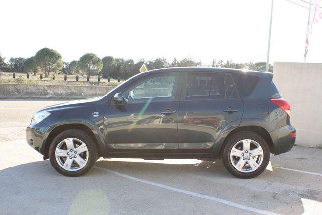 Toyota RAV 4 177 D-4D CLEAN POWER PACK TECHNO Gris de 2007