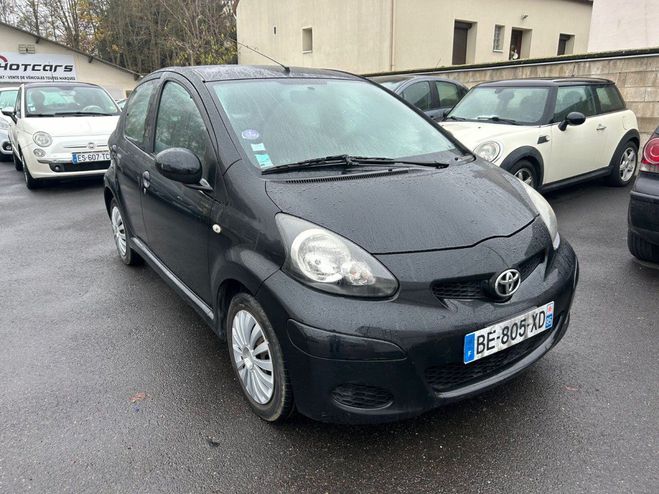 Toyota Aygo 1.0 VVT-i 68 Connect Noir de 2010