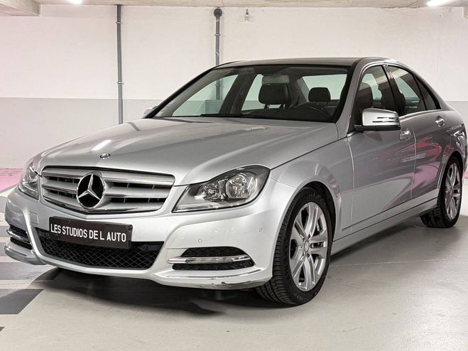 Cliquer pour voir la photo suivante Mercedes Classe C III (W204) 180 Avantgarde 7G-Tronic GRIS de 2012