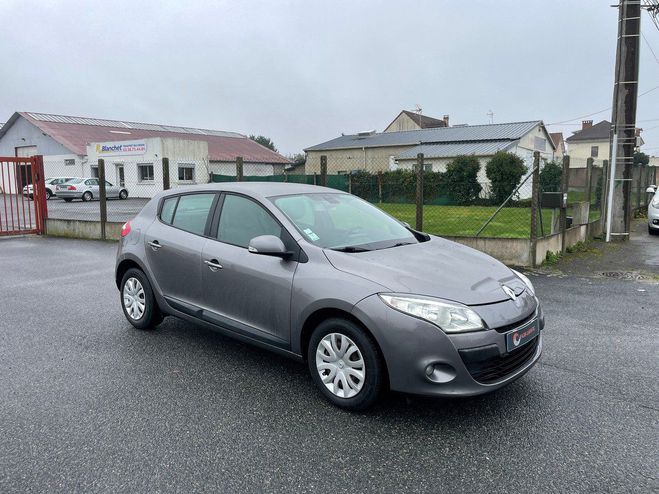 Renault Megane iii 1.5 dci 90 cv garantie 12 mois Gris de 2009