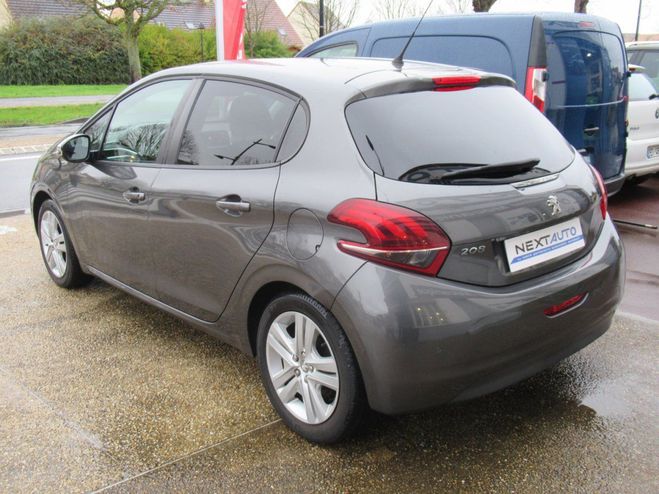 Peugeot 208 1.2 PURETECH 82CH STYLE 5P Gris Fonce de 2017