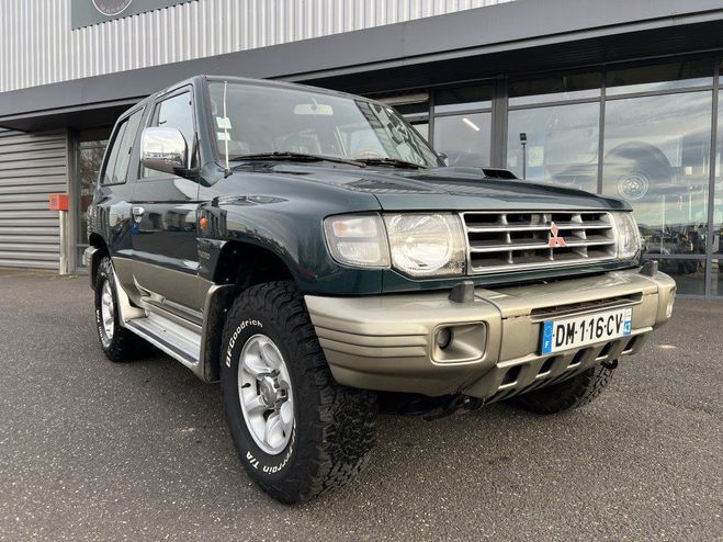 Mitsubishi Pajero 2.8 L TD GLS Vert + Gris de 1998